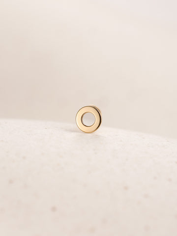 ANKIEJOY Geometry 14K Solid Gold Hollow Circle Flat Back Stud